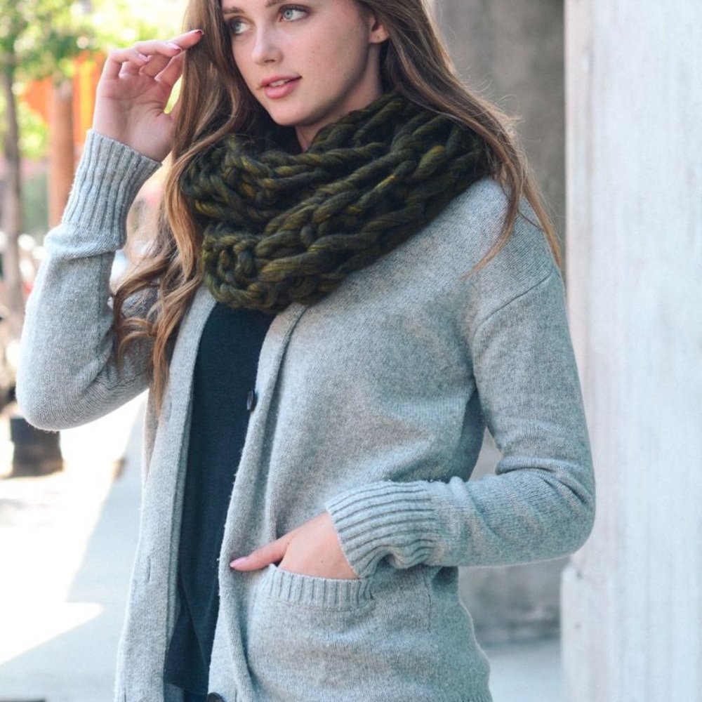 Ultra Soft Chunky Infinity - Picture 4 of 16
